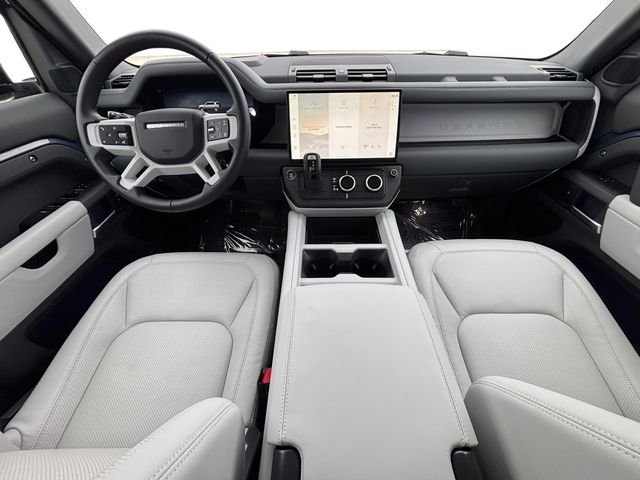 Certified Used 2026 Blue Land Rover X-Dynamic SE image 12