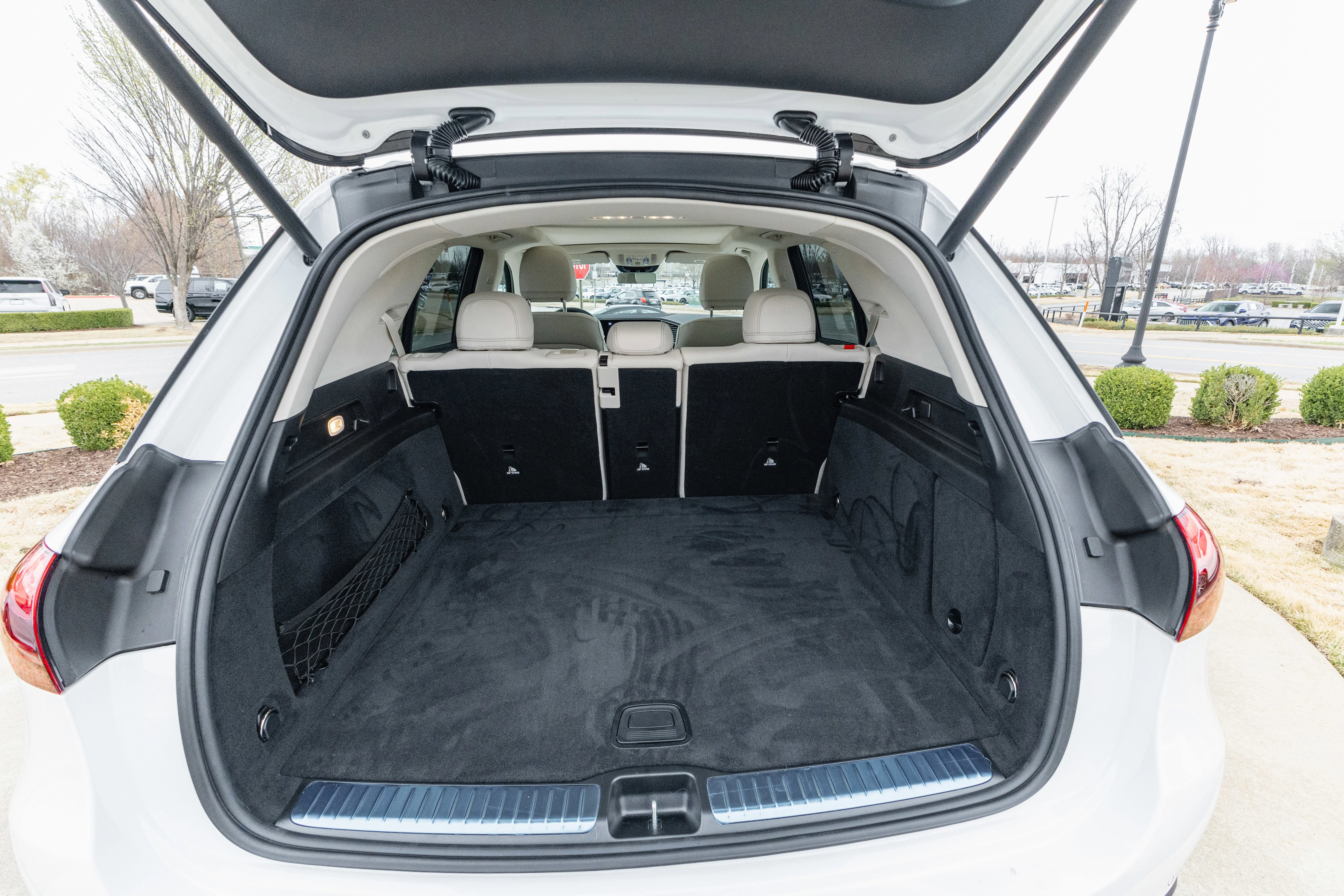 Used 2026 POLAR WHITE Mercedes-Benz  image 17