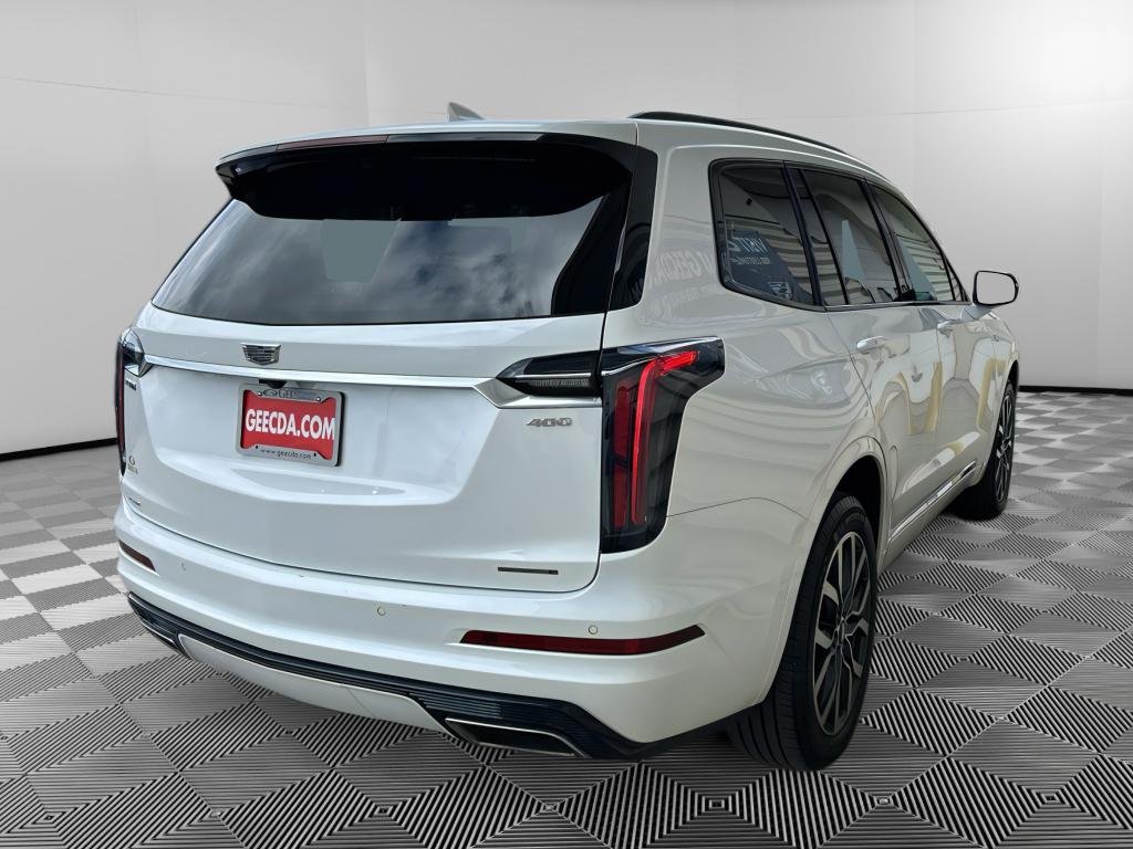 Used 2023 Crystal White Tricoat Cadillac AWD Sport image 4