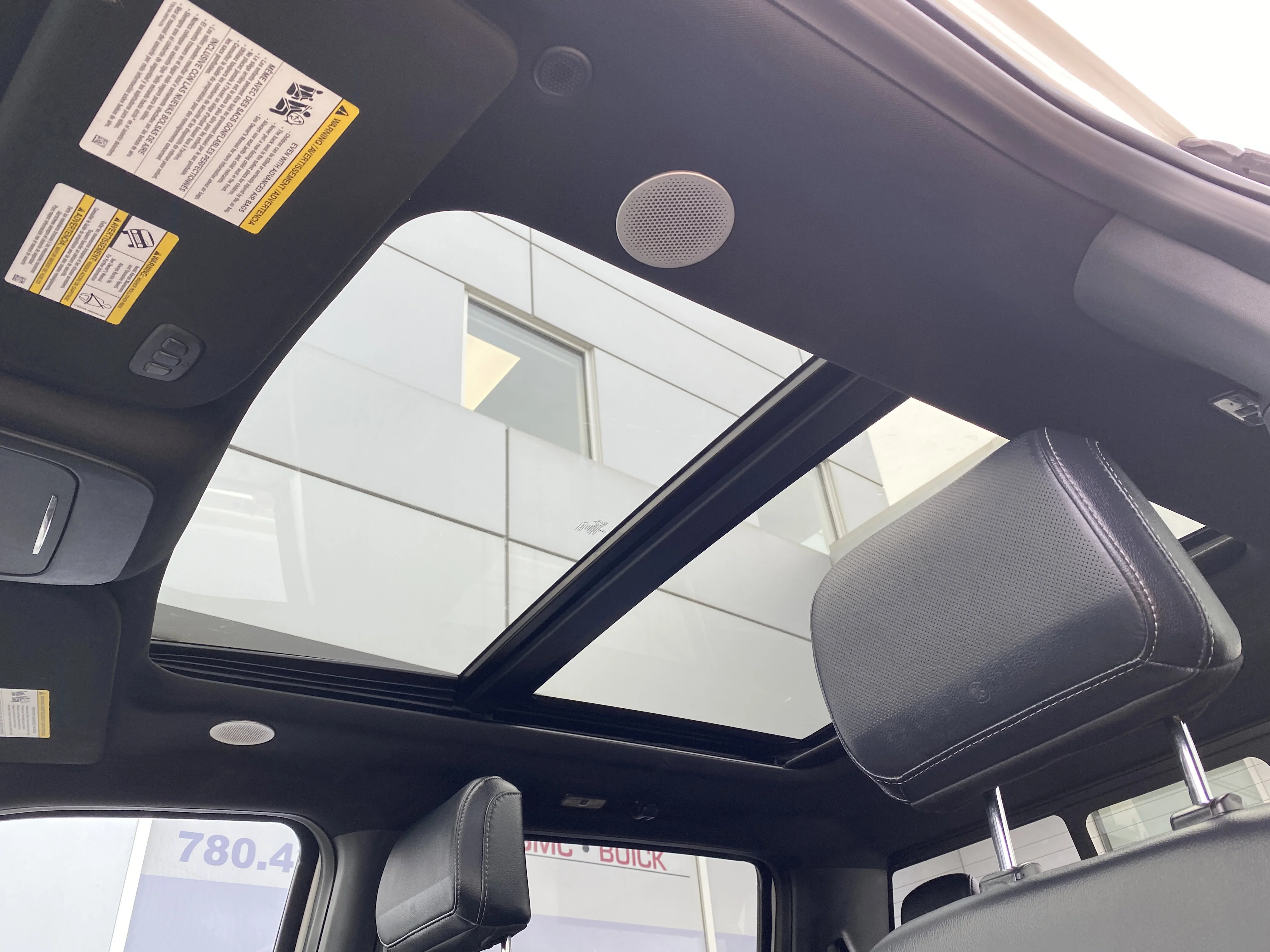 Used 2023 White Ford LARIAT * PANORAMIC SUNROOF * 360 CAMERA * image 19