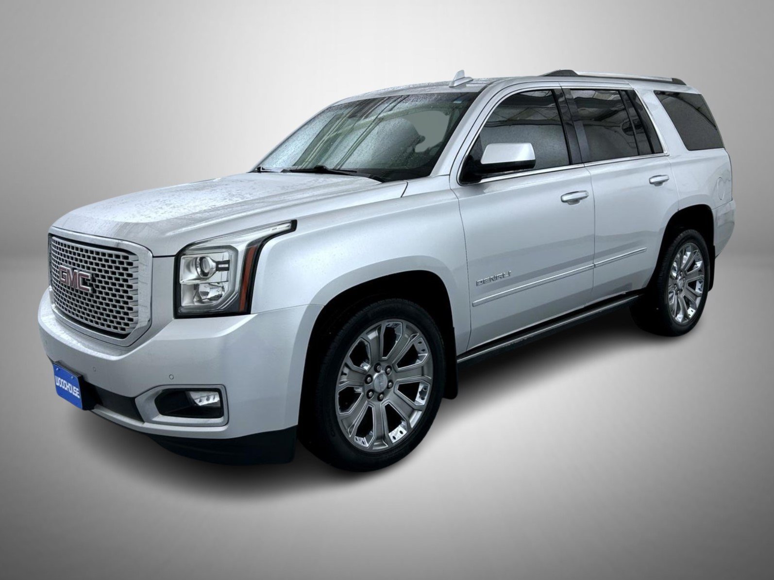 Used 2016 Silver GMC Denali image 1