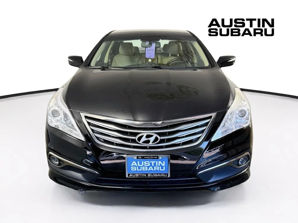 Used 2016 Black Hyundai Base image 2