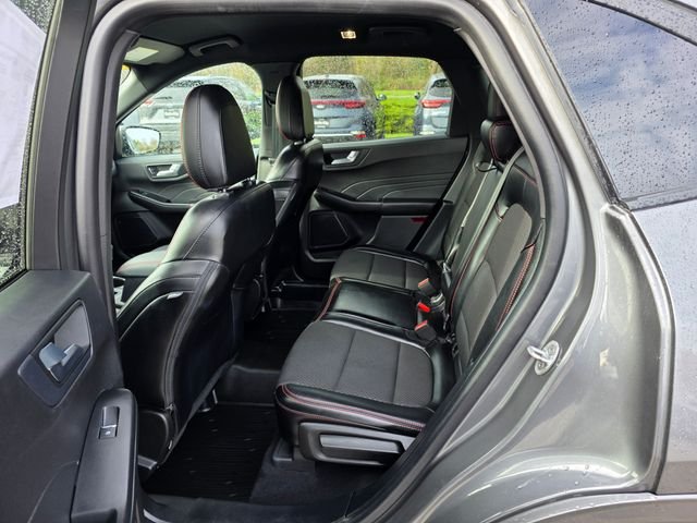 Used 2023 Gray Ford ST-Line Select image 18
