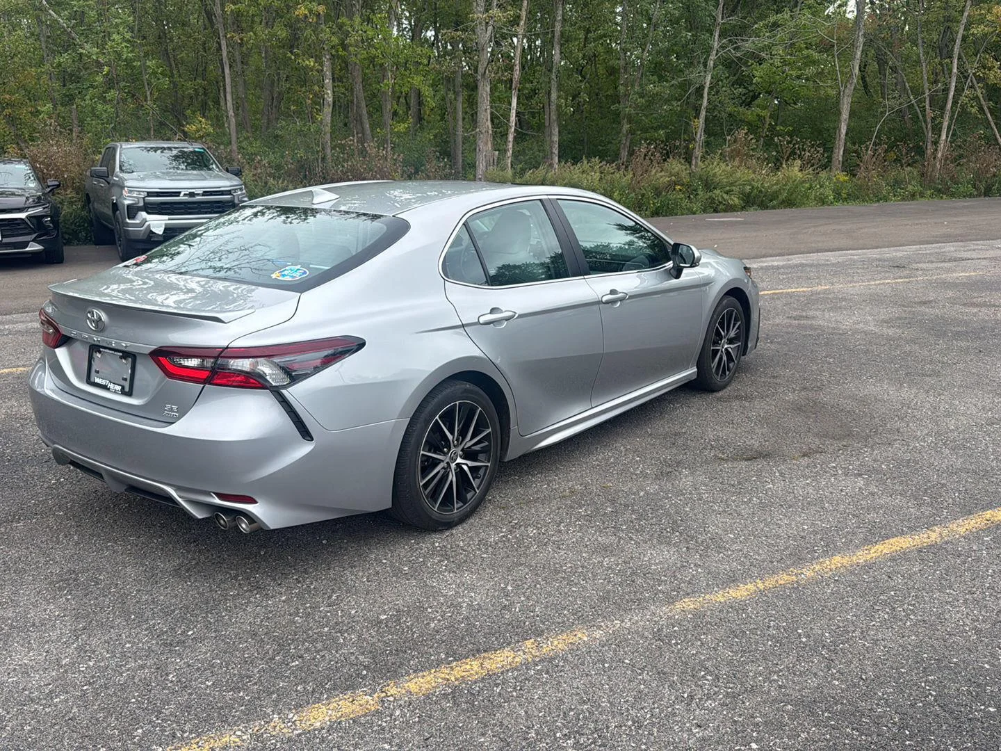 Used 2022 Celestial Silver Metallic Toyota SE image 11