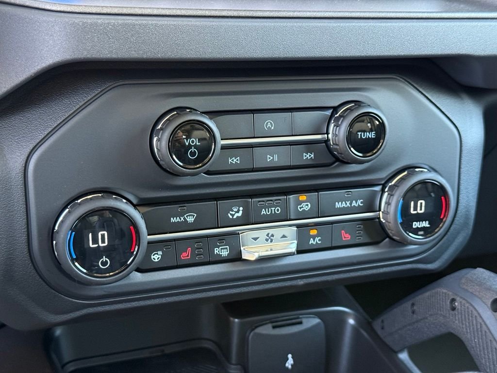New 2026 Avalanche Gray Ford Badlands® image 12
