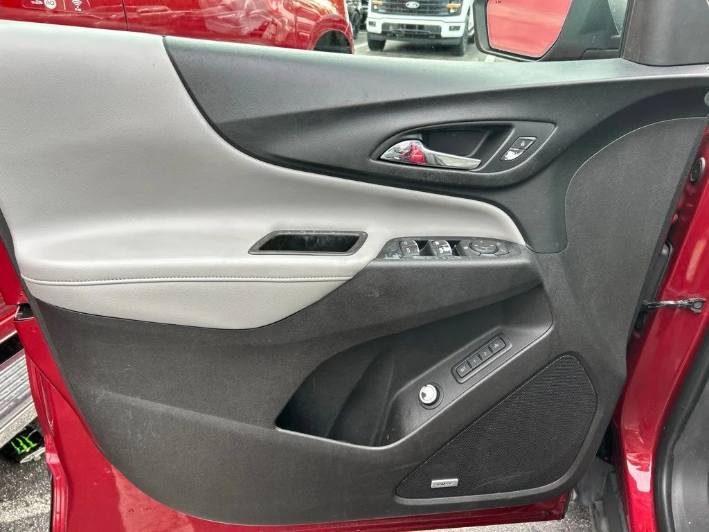 Used 2018 Cajun Red Tintcoat Chevrolet Premier image 16