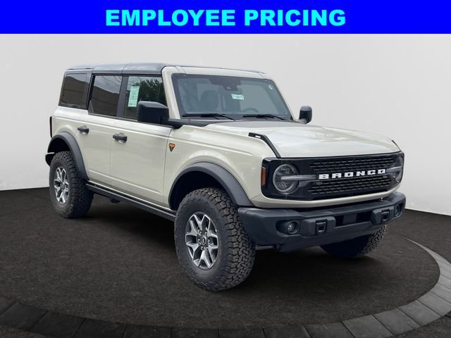 New 2025 Beige Ford Badlands image 7