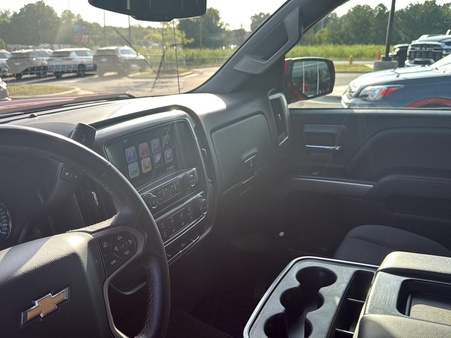 Used 2018 Red Hot Chevrolet LT image 23