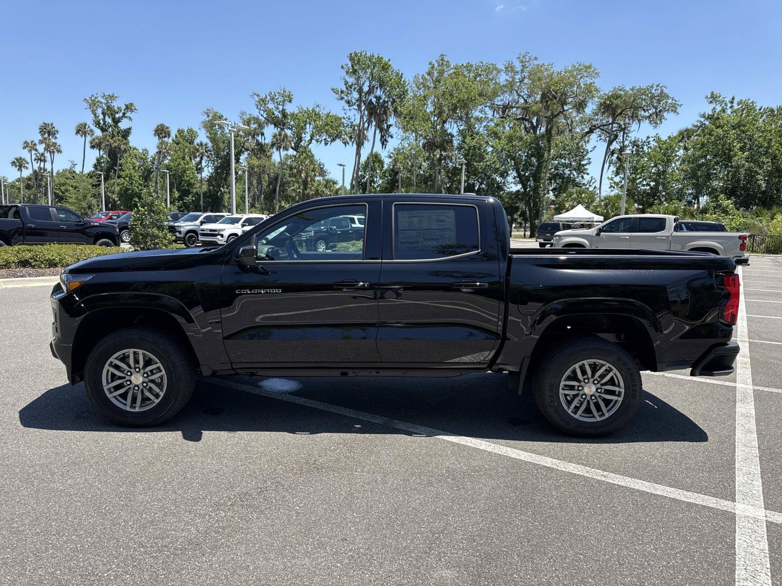 2026 Chevrolet Colorado LT - Photo 6