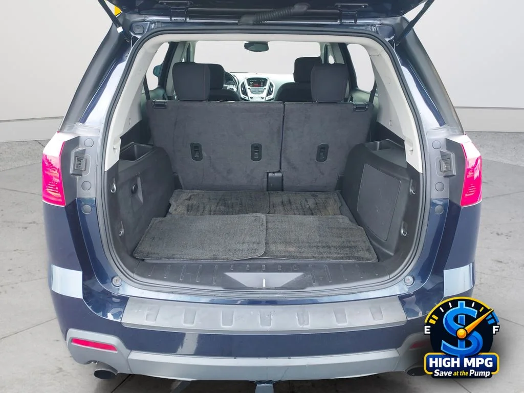 Used 2015 Blue GMC SLE-2 image 31