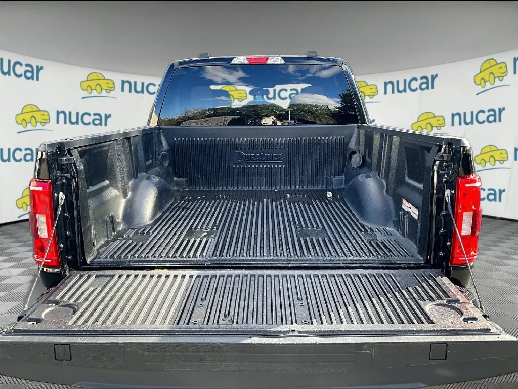 Used 2023 Black Metallic Ford XLT image 29