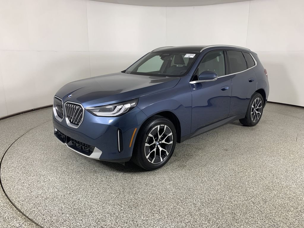 2025 BMW X3 30 XDRIVE's photo