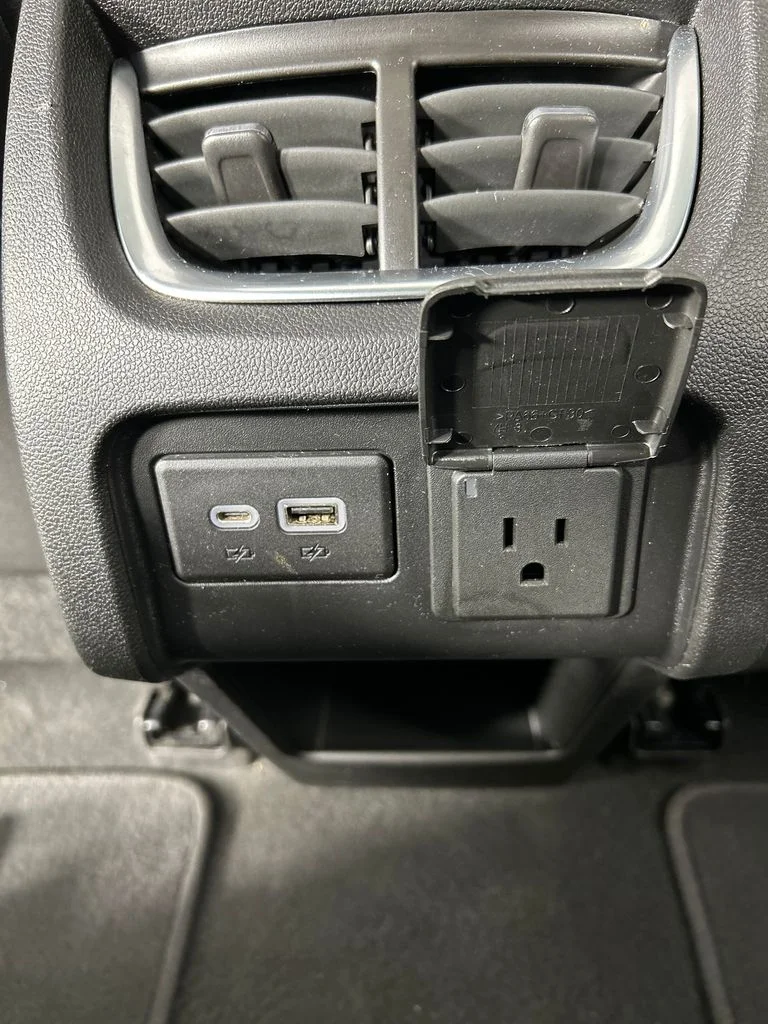 Used 2021 Gray Chevrolet RS image 18