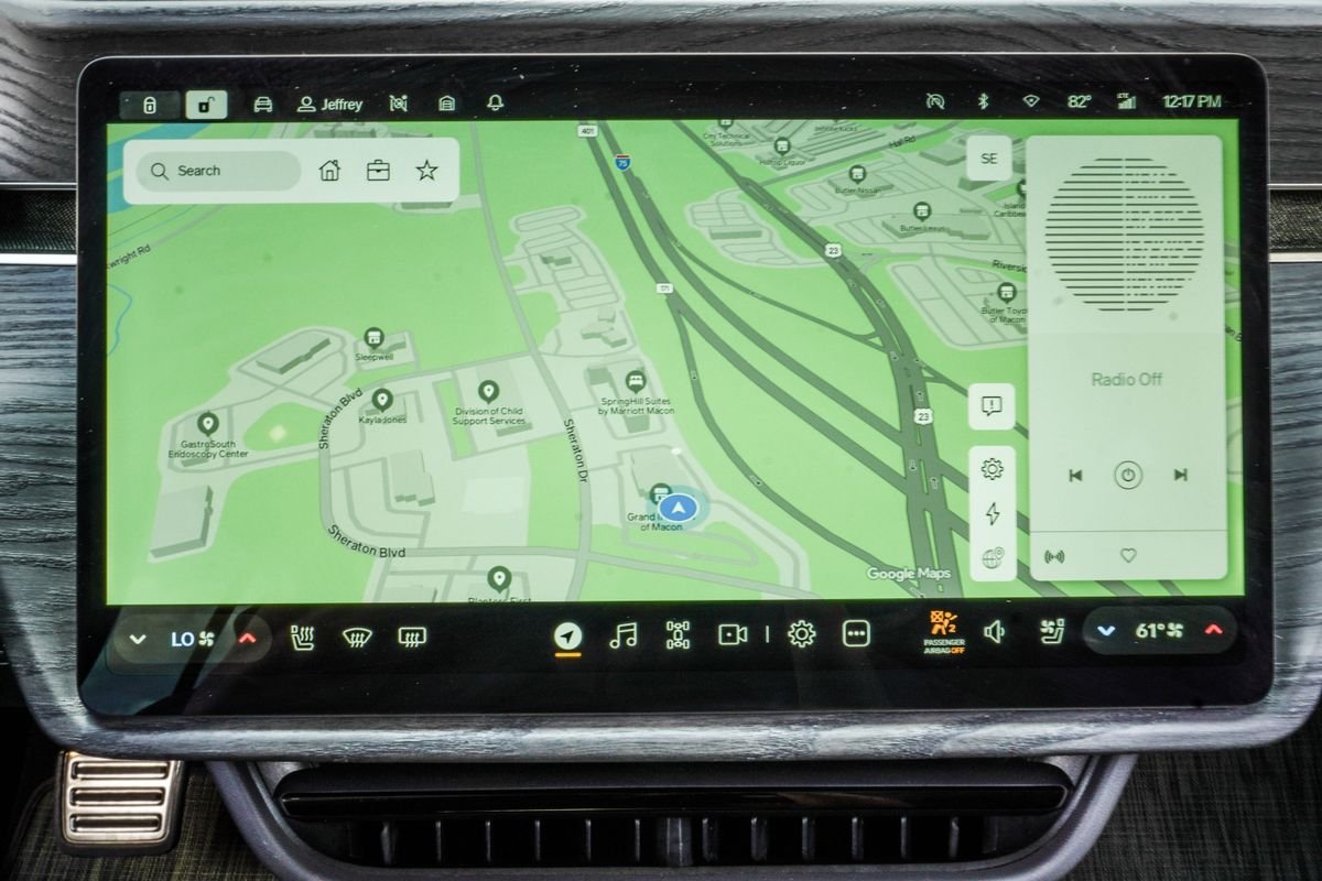 Used 2024 Gray Rivian Adventure image 21