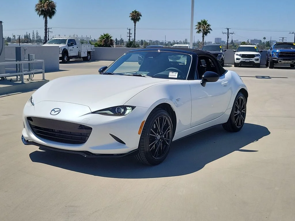 New 2026 Snowflake White Pearl Mazda Club image 24