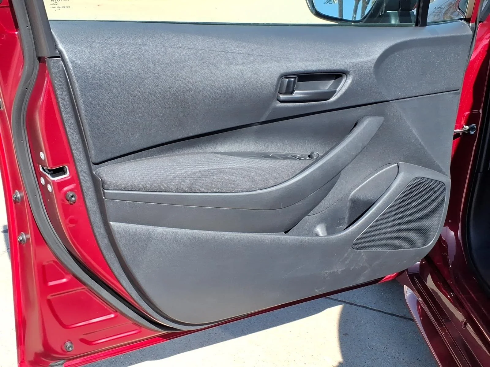 Used 2025 Ruby Flare Pearl Toyota LE image 17