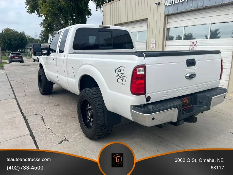 Used 2015 White Ford Lariat Pickup 4D 6 3/4 ft image 5