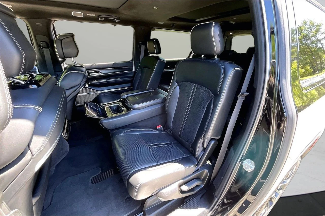 Used 2024 Black Jeep Series II image 24