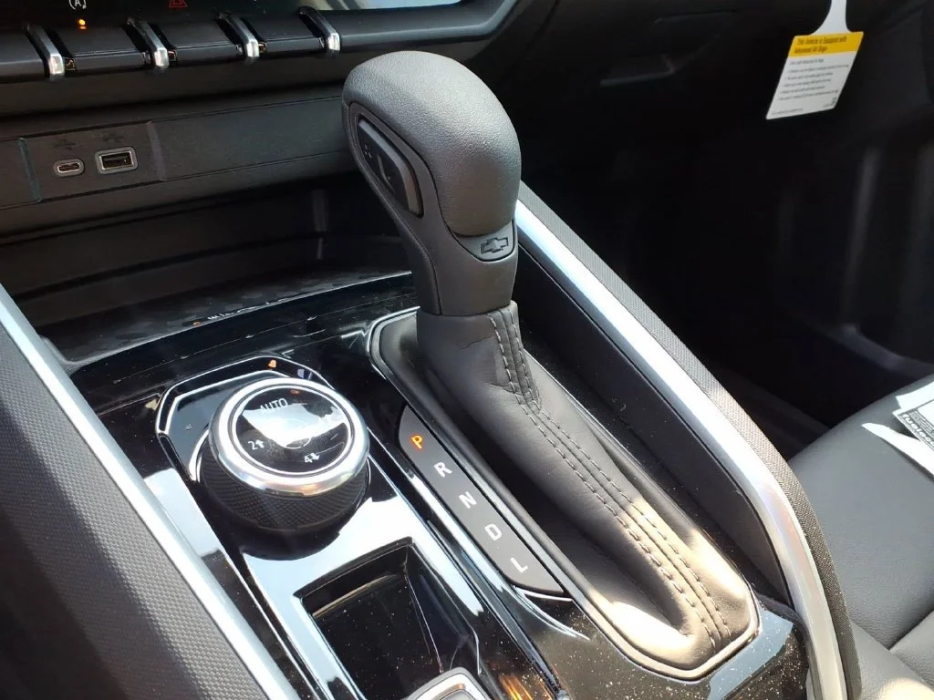 2026 Chevrolet Colorado Trail Boss - Photo 13