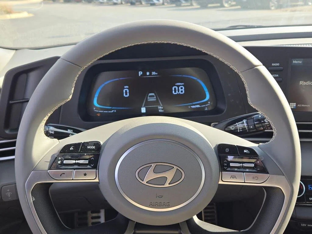 Used 2025 Ecotronic Gray Hyundai SEL Sport image 30