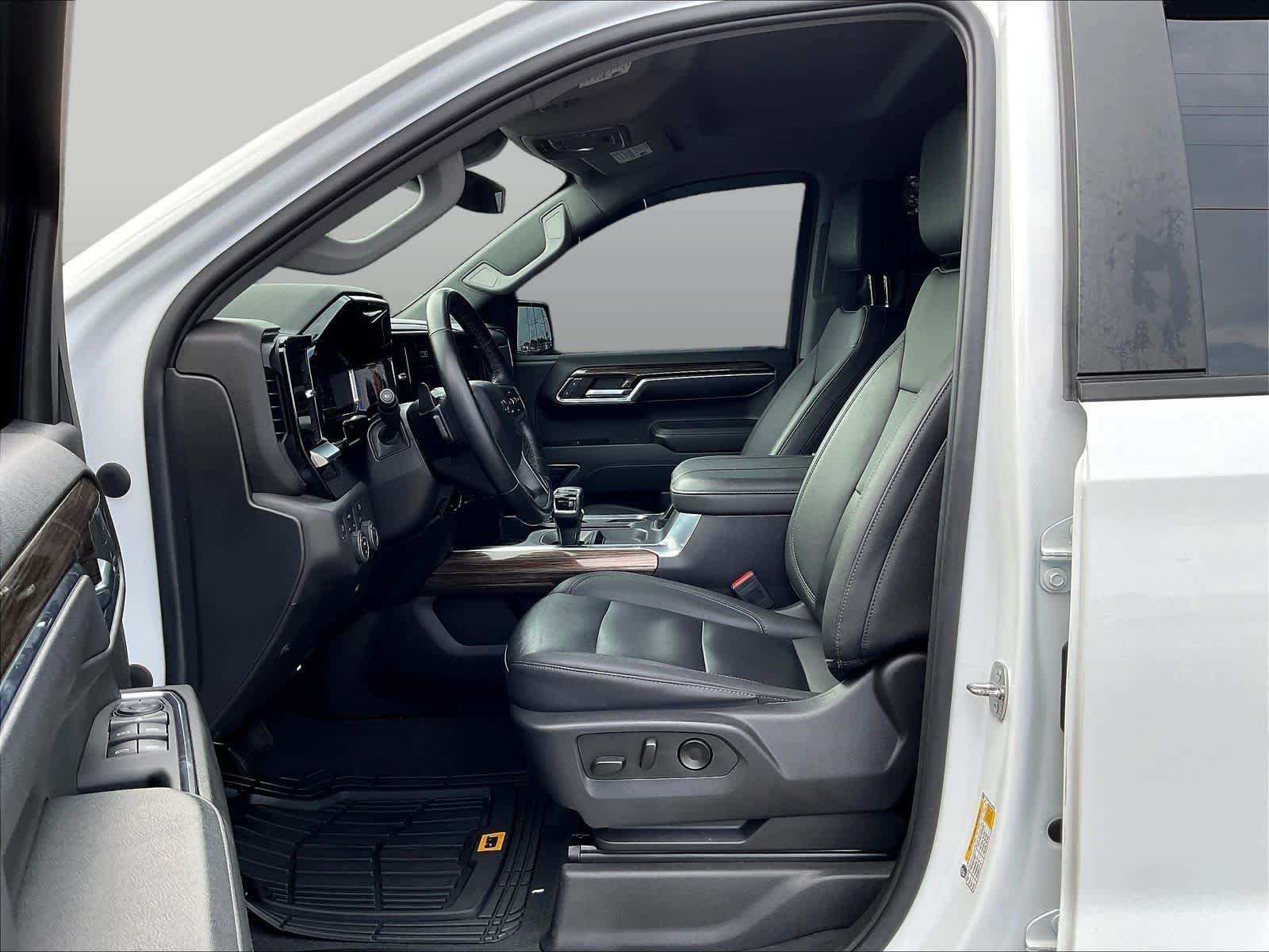 2023 Chevrolet Silverado 1500 RST - Photo 24