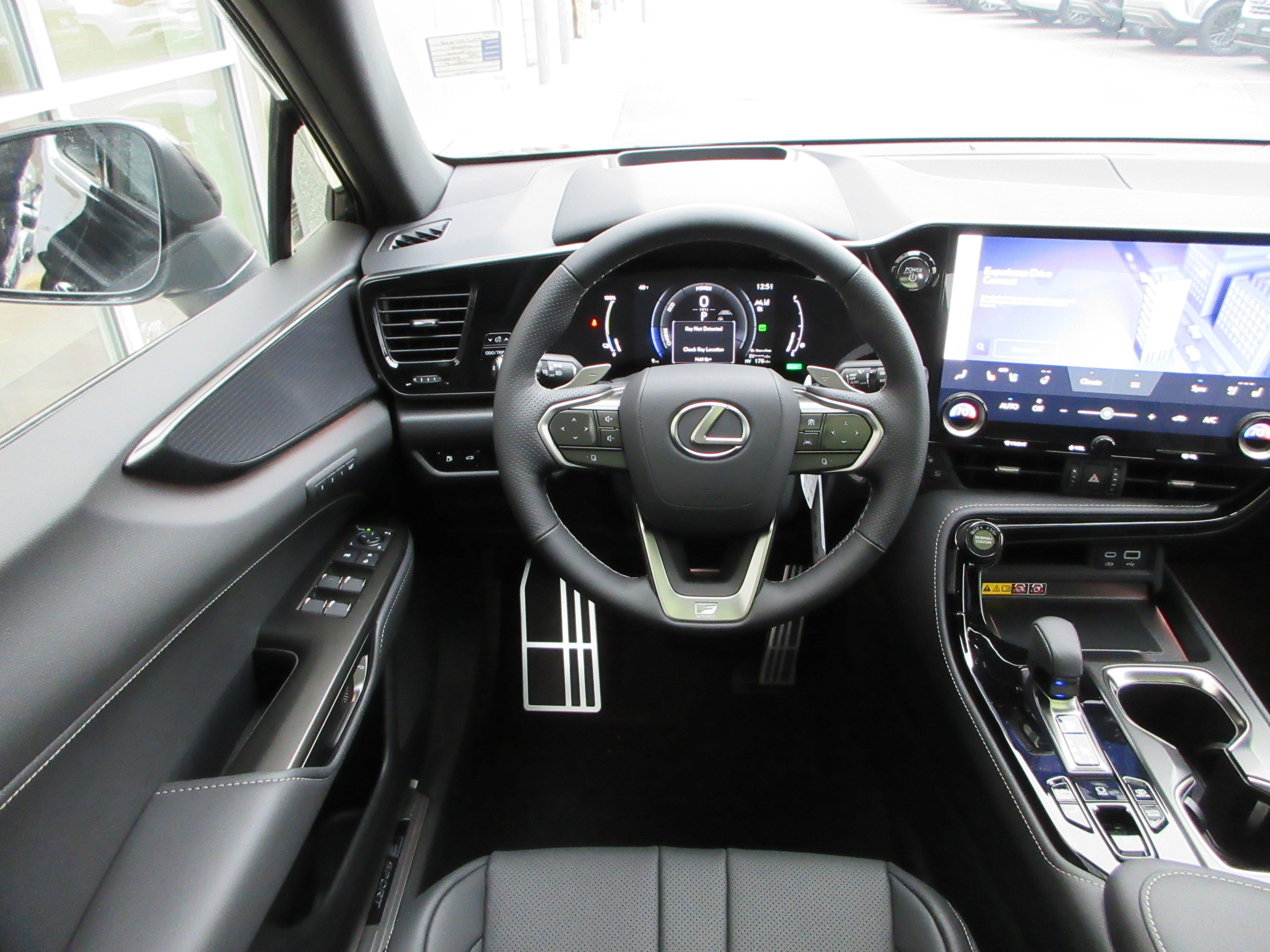 2026 Lexus NX 450h+ F-Sport - Photo 37