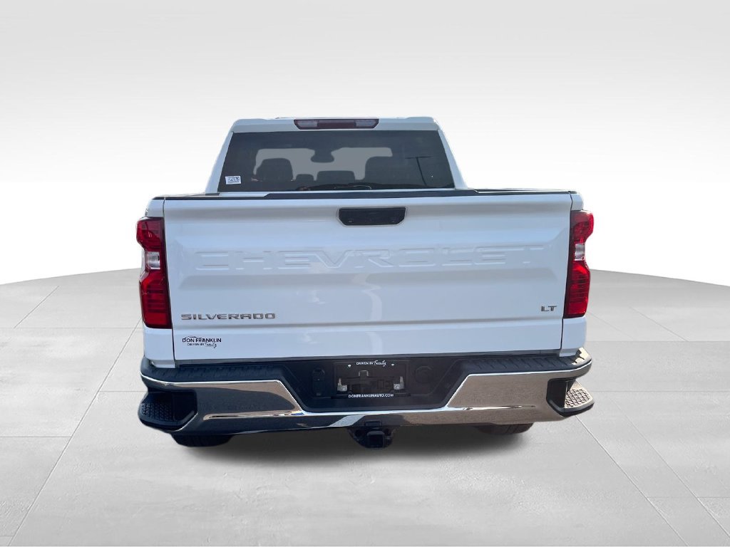 Used 2023 White Chevrolet LT image 4