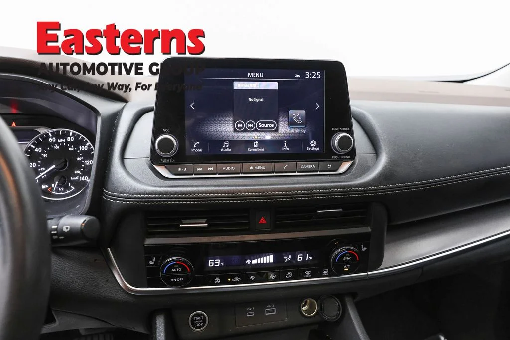 Used 2023 White Nissan SV image 12