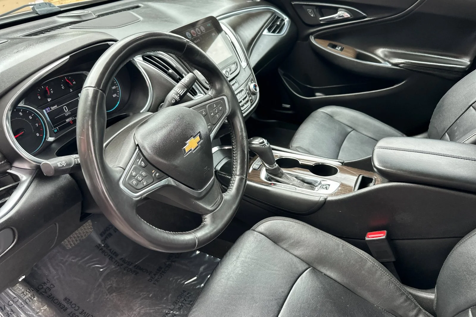 Used 2018 Sandy Ridge Metallic Chevrolet Premier image 10