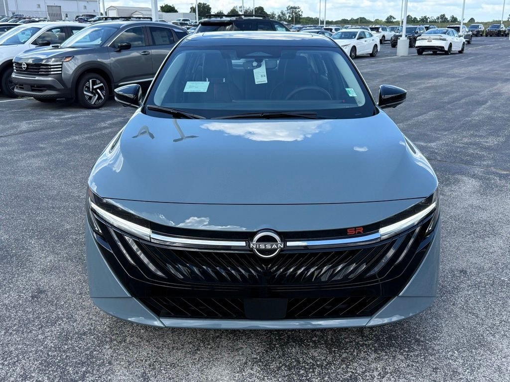 New 2026 Atlantic Gray Metallic / Super Black Two-tone Nissan SR image 40