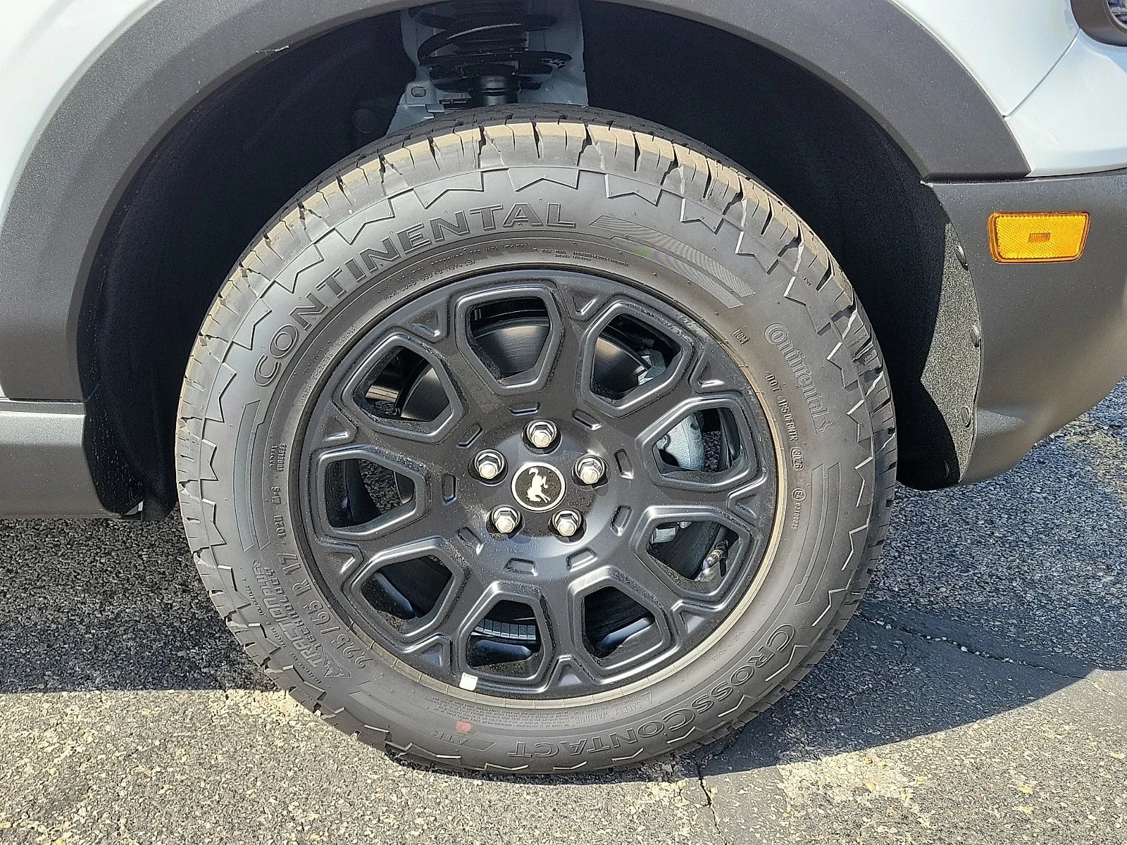 New 2026 Oxford White Ford Badlands&reg; image 7