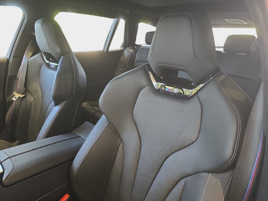 New 2027 Black Sapphire Metallic BMW  image 8