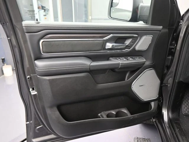 2026 RAM 1500 Laramie - Photo 28