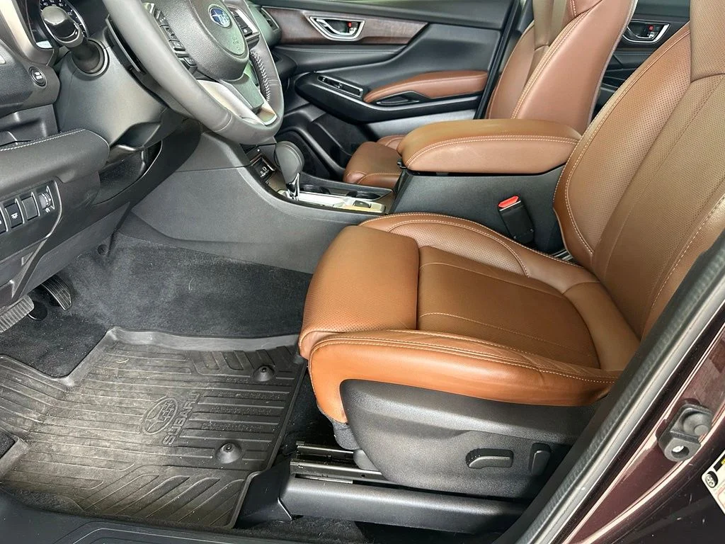 Used 2024  Subaru Touring image 14