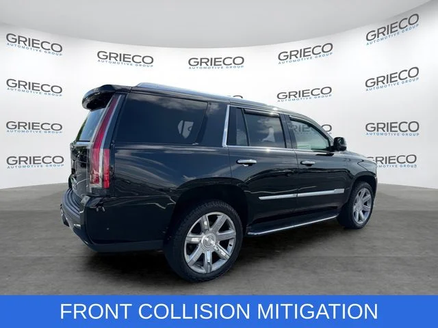 Used 2019 Black Cadillac Luxury image 7