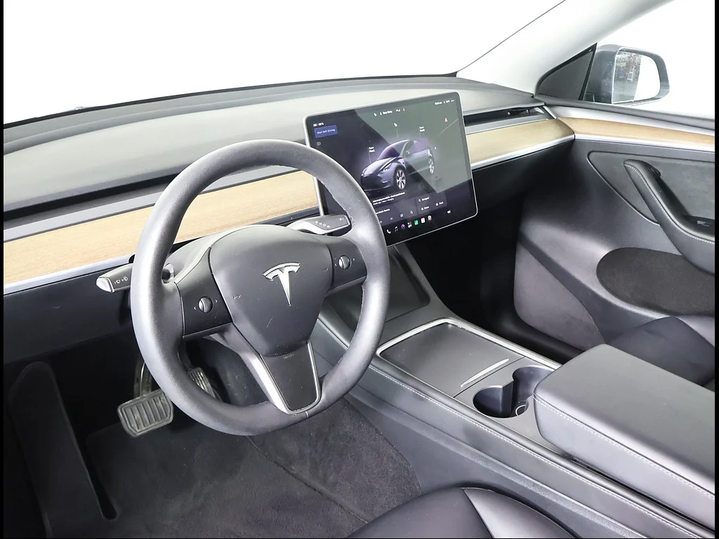Used 2023 Midnight Silver Metallic Tesla Base image 6