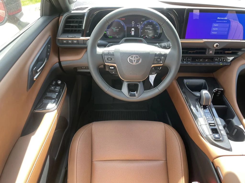 New 2026 Finish Line Red w/Black Roof Toyota Limited image 12