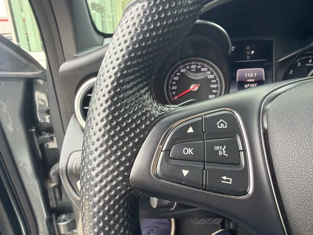 Used 2019 Gray Mercedes-Benz GLC 300 image 11