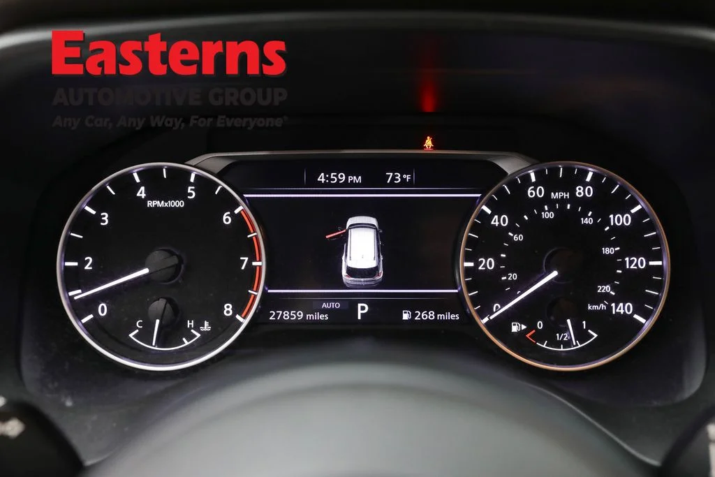 Used 2023 Gray Nissan S image 17