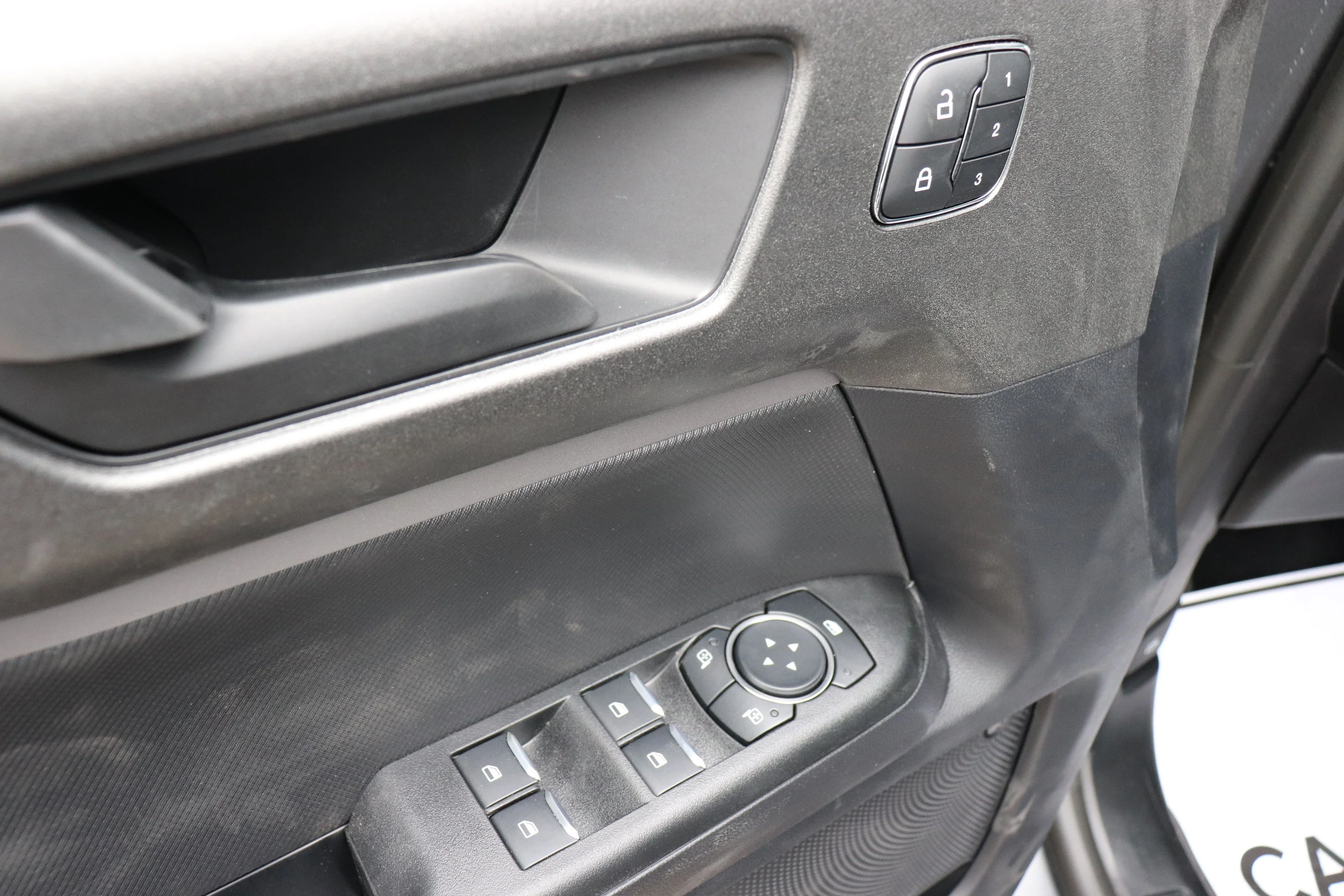 New 2026 CARBONIZED GREY Ford Outer Banks image 10