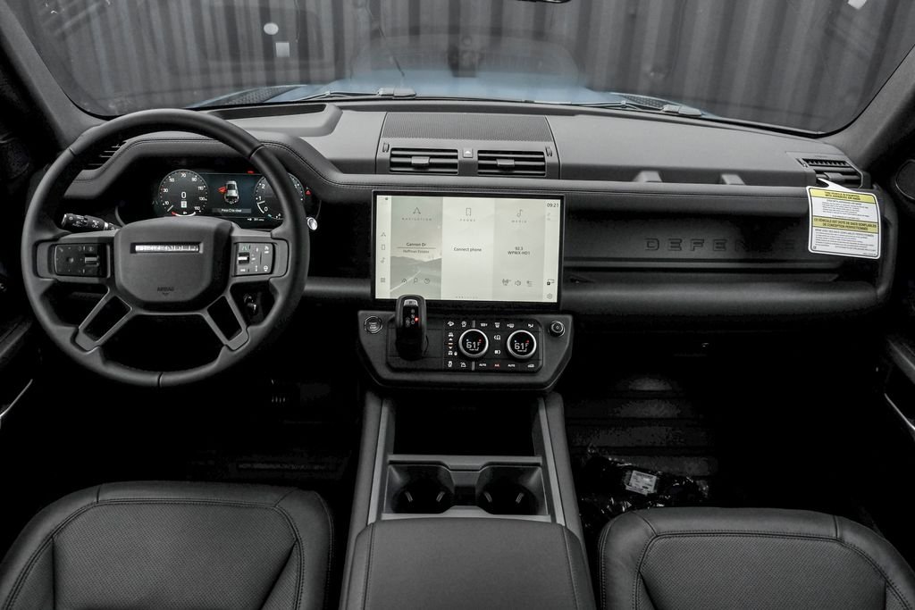 New 2026 Tasman Blue Land Rover S image 21