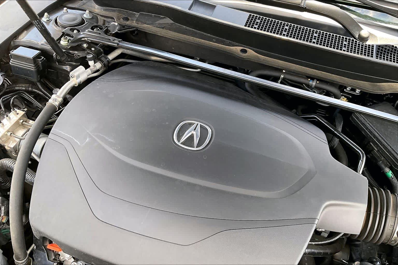 Used 2018 Crystal Black Pearl Acura w/Technology Pkg image 30