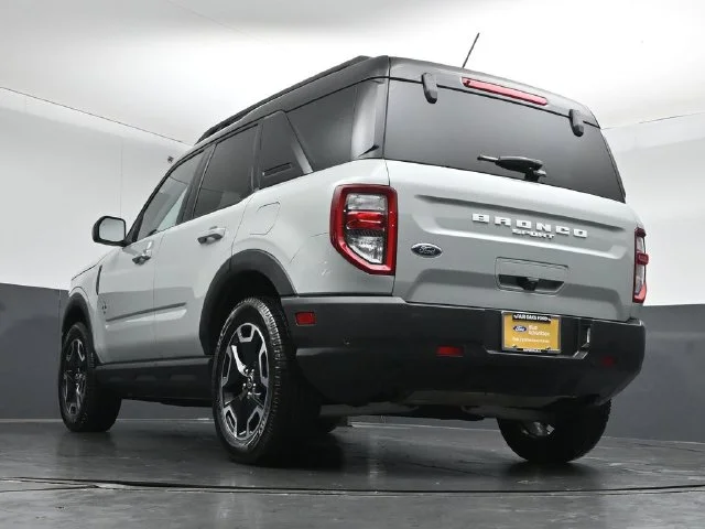 Certified Used 2024 Green Ford Outer Banks image 34