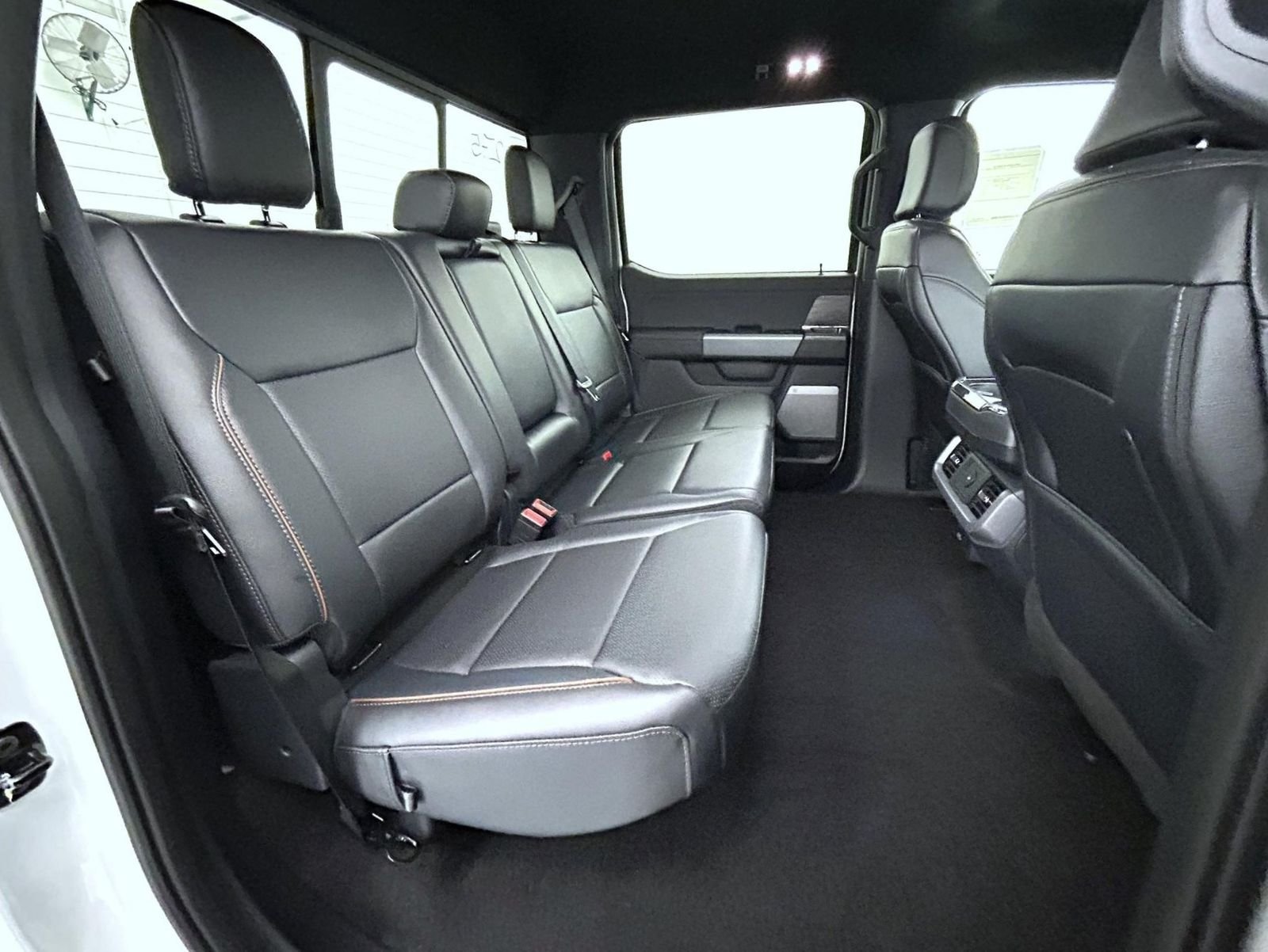 New 2026 Star White Metallic Tri-Coat Ford Lariat image 18