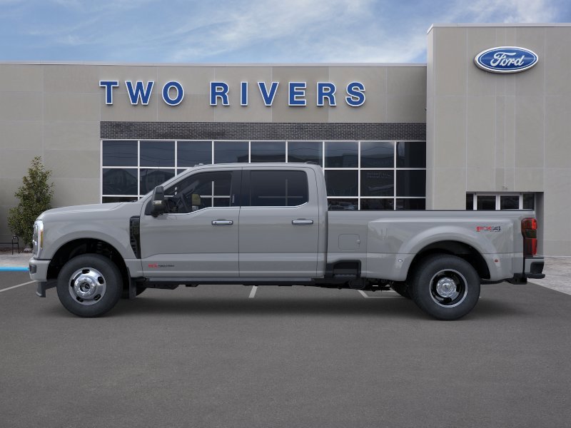 New 2026 Avalanche Ford F-350® Platinum® image 3