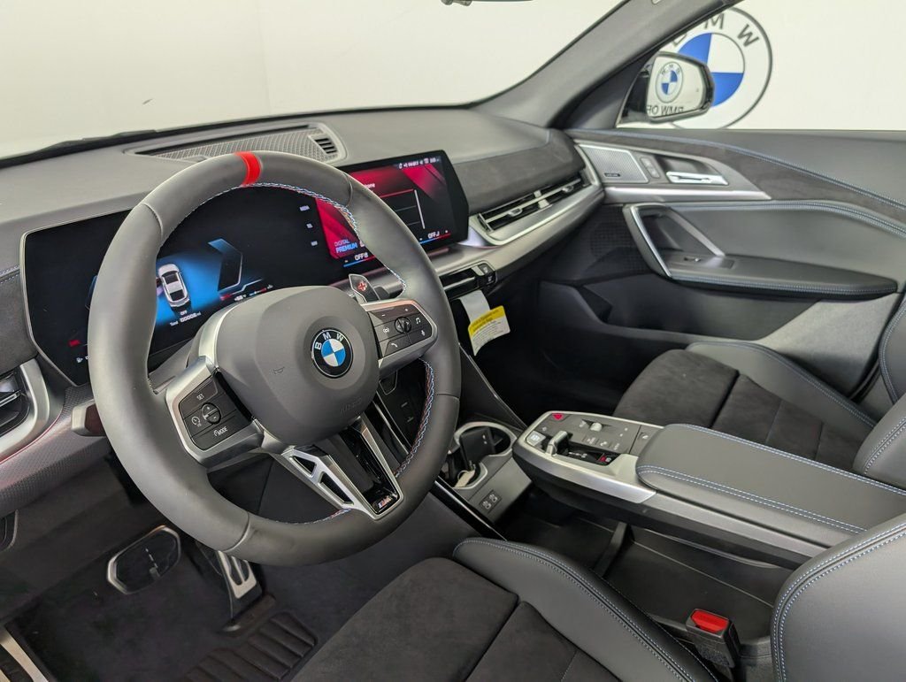 2026 BMW X2 35i - Photo 11