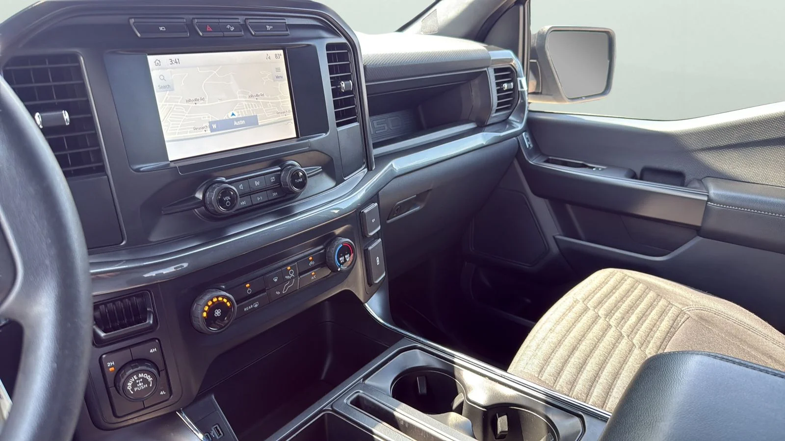 Used 2022 White Ford XL image 20