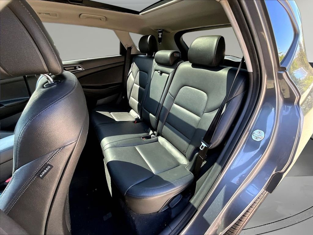 Used 2016 Gray Hyundai Limited image 25