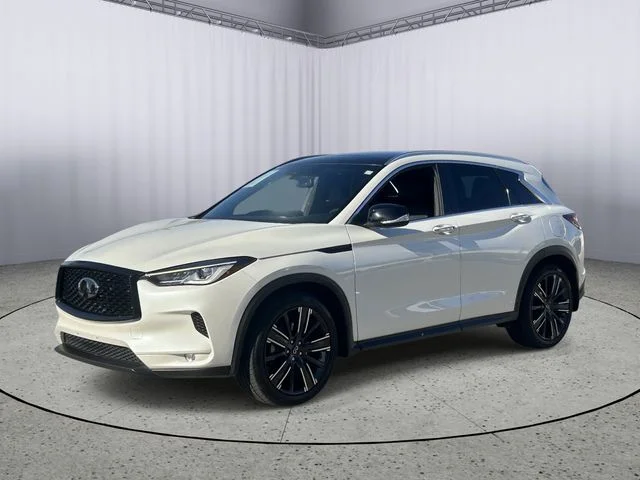 Used 2022 Majestic White INFINITI Luxe image 1