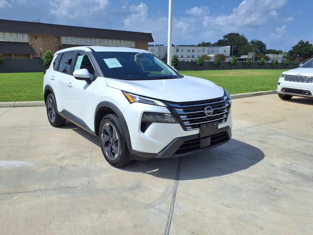 2024 Nissan Rogue SV